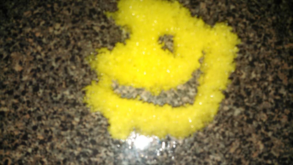 JasonFlanery's tweet photo. @ScrubDaddy @LoriGreiner Have had this for 6 months and it still has no smell!  Still works great! #smilestotheend https://t.co/jtLu7TLR2g