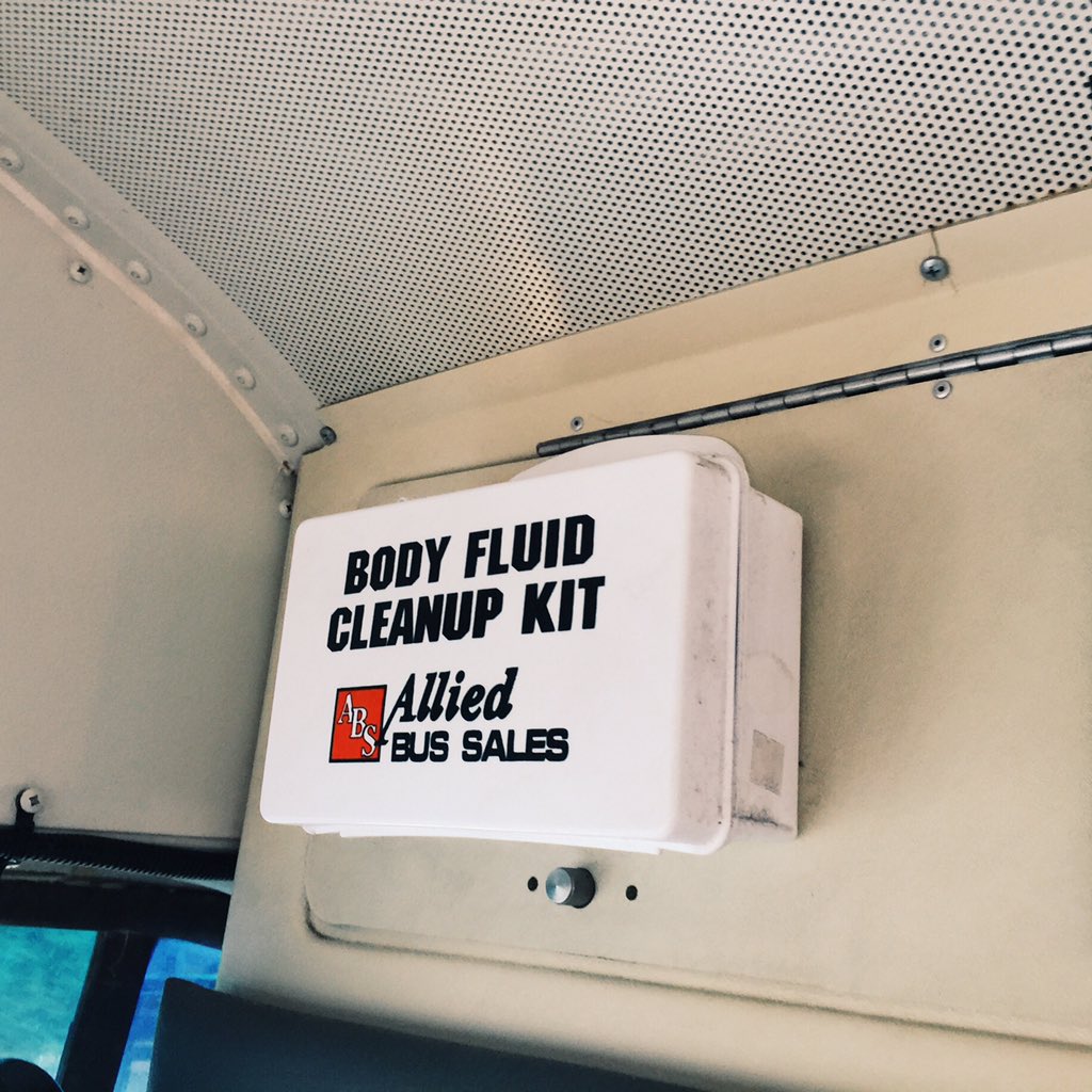 HollyKnowlman's tweet photo. @HollyKnowlman: Rolling with #DesignerAdventureClub means being ready for anything. ANYTHING. https://t.co/7LwVEXJZ1i