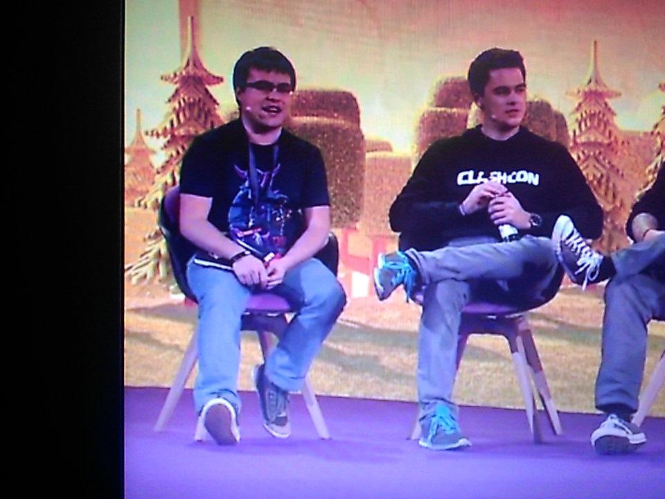 MyCocYT's tweet photo. Suerte @Alvaro845 
Hype de @Ali_morol https://t.co/AVTmvxchSC