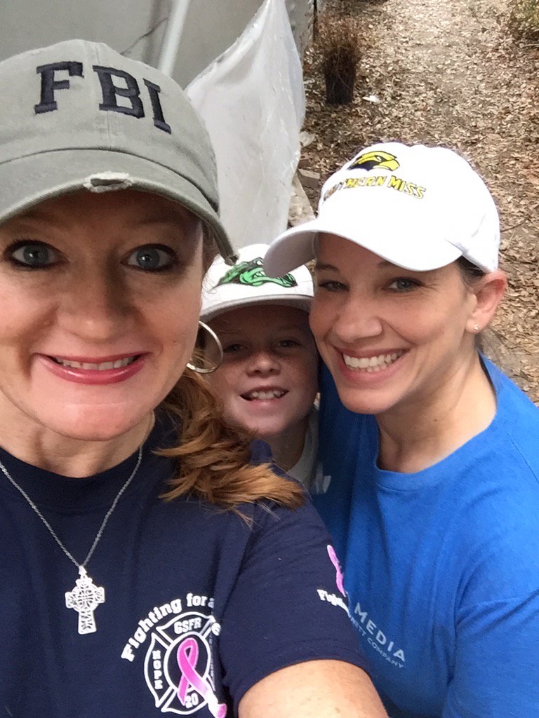 TRex21's tweet photo. Here's me and @sslucius helping out Ms Lucy with yard work as part of #mdday #msmedia @Gannett https://t.co/BHC3f4xU7H