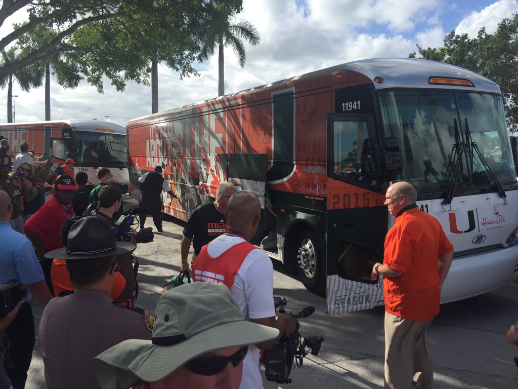 univmiami's tweet photo. "@MiamiHurricanes: They've arrived! #CrushClemson https://t.co/JAAIMLIZ5L" Kickoff is at noon. Can't make it to the game, watch live on @ABC