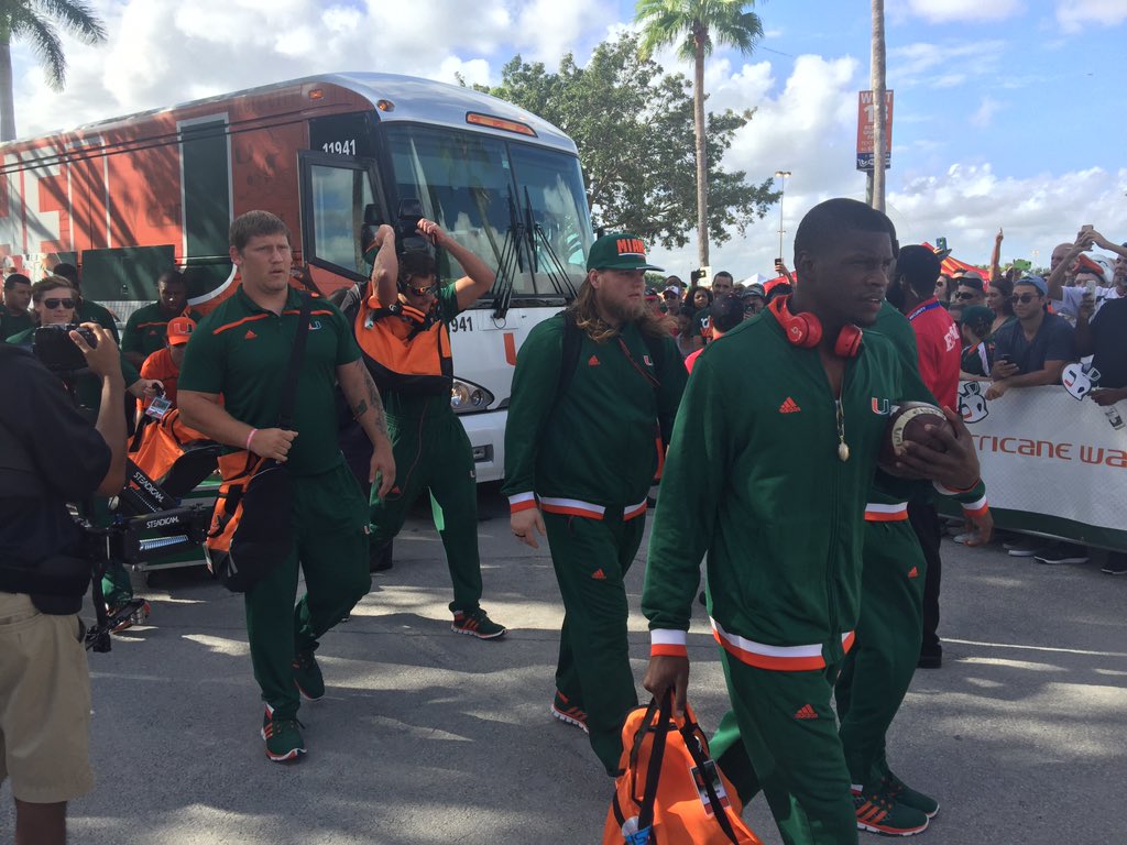 univmiami's tweet photo. "@MiamiHurricanes: They've arrived! #CrushClemson https://t.co/JAAIMLIZ5L" Kickoff is at noon. Can't make it to the game, watch live on @ABC