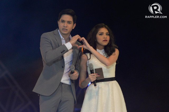 arzlgarcia's tweet photo. ALDUB YOU ^^ #ALDubEBTamangPanahon (© Alecs Ongcal via Rappler) https://t.co/IPflB2l425