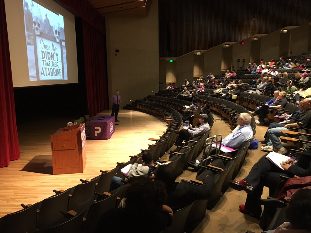 LupusDMV's tweet photo. Dr. Thomas speaking at our #lupussummit https://t.co/vGcGvIALwx