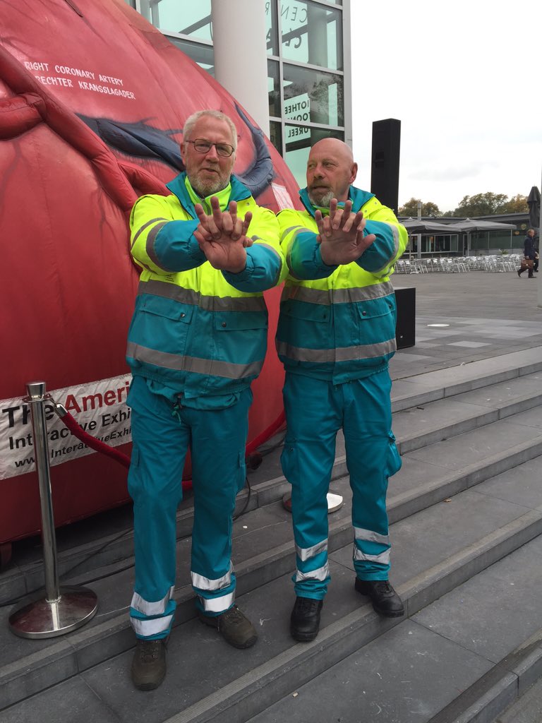 pjpm_schuffelen's tweet photo. Together saving more lives at #restartaheart day in @centreceramique @KeepHeartbeat with @Rotary Maastricht Oost https://t.co/6kGGQVfbEs
