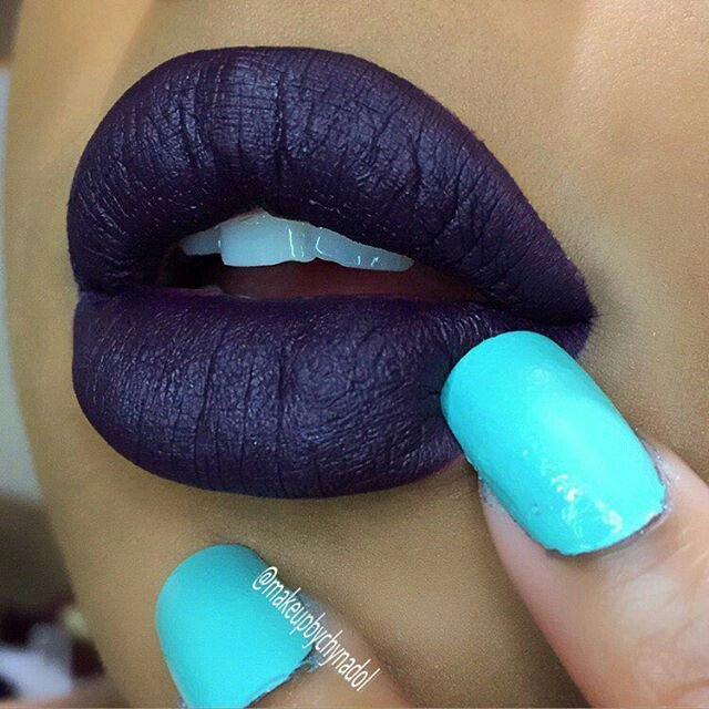 divasandmakeup's tweet photo. Lush sexy pout! 👄💋💄💕💃💃#lipstick #makeup #lipstickenvy https://t.co/hzqIcqipGh