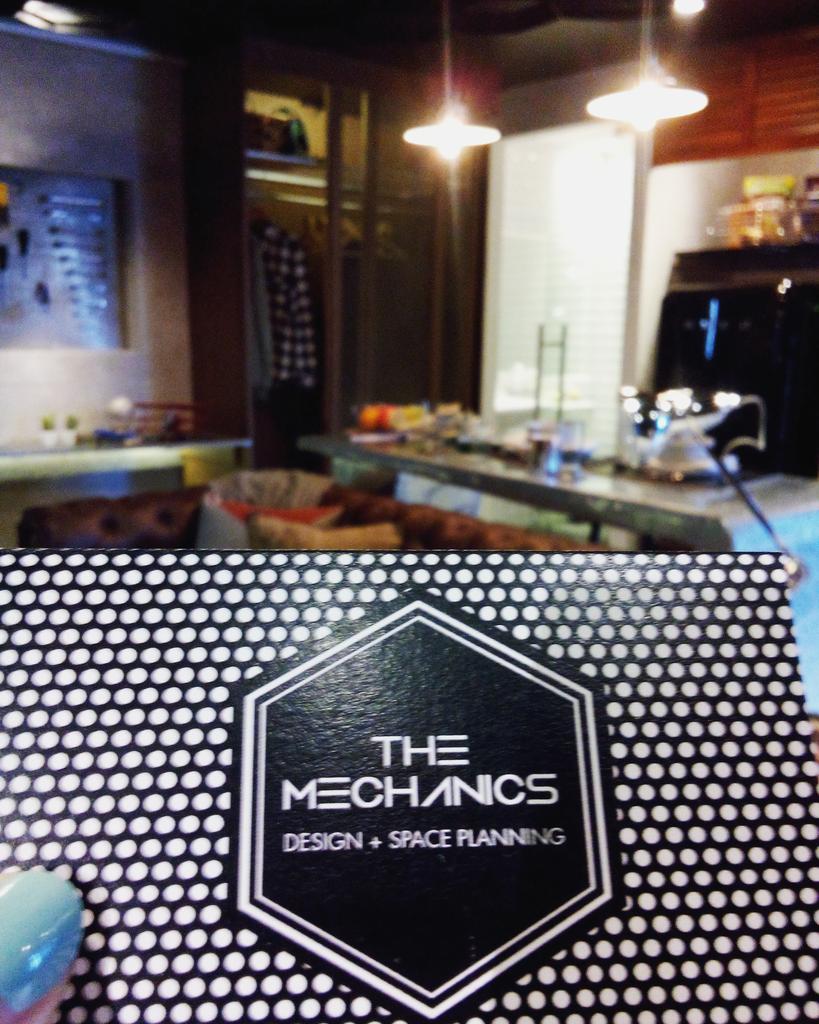 bitiniminik's tweet photo. Favorite snaps from #Studio24 Exhibit from #PSID2015 https://t.co/sun8HEmv1t