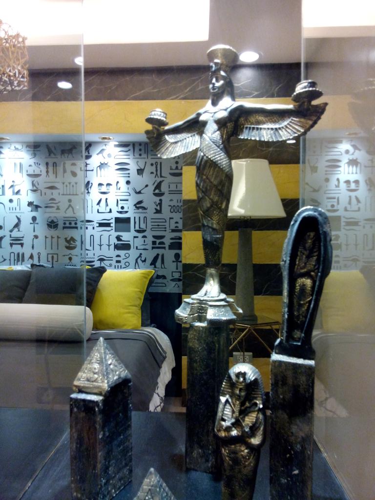 bitiniminik's tweet photo. Favorite snaps from #Studio24 Exhibit from #PSID2015 https://t.co/sun8HEmv1t