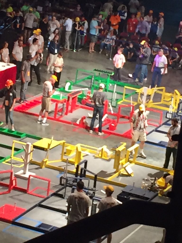 TigerTech502's tweet photo. The tigers are doing it #jubileebest #paydirt2015 https://t.co/5UbWV8o8SJ