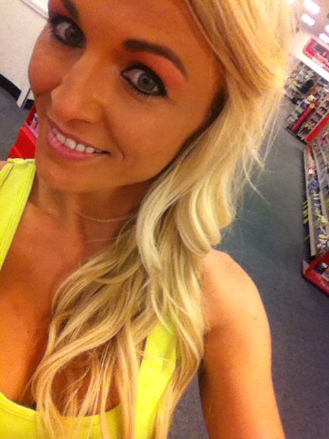 Good afternoon mwah https://t.co/OCzJcEC1iI<a href="/tag/camgirl"class="tags"><span>#camgirl</span></a>