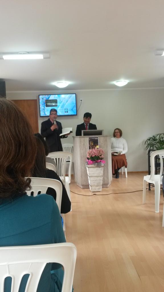 britojair's tweet photo. Culto abençoado na iasd centenário mensagem da palavra de Deus com o Pastor Maurício https://t.co/6i4Swx6DL2