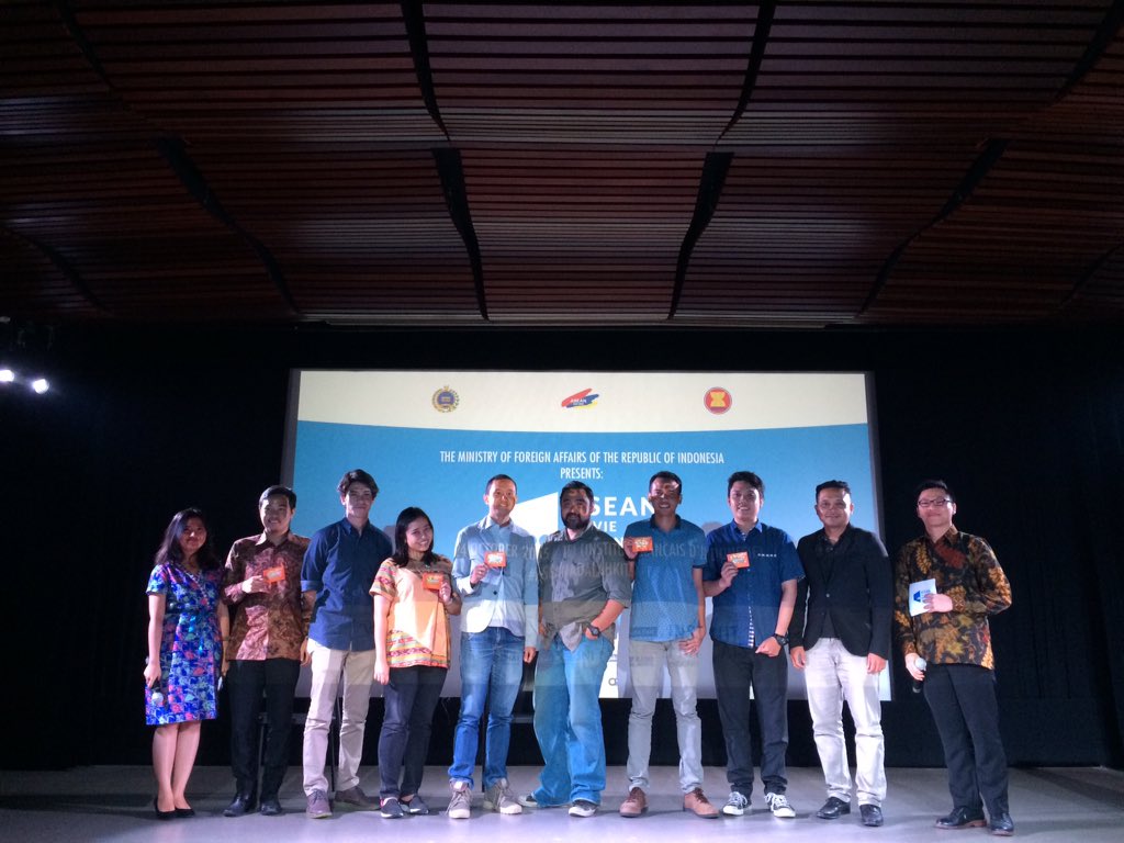 ASEAN DAY 2015 tweet media