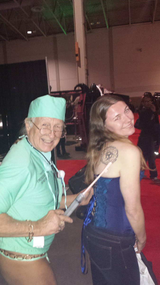 CreamECookie's tweet photo. Love this guy, there every year @the_sex_show https://t.co/kCfC229alc