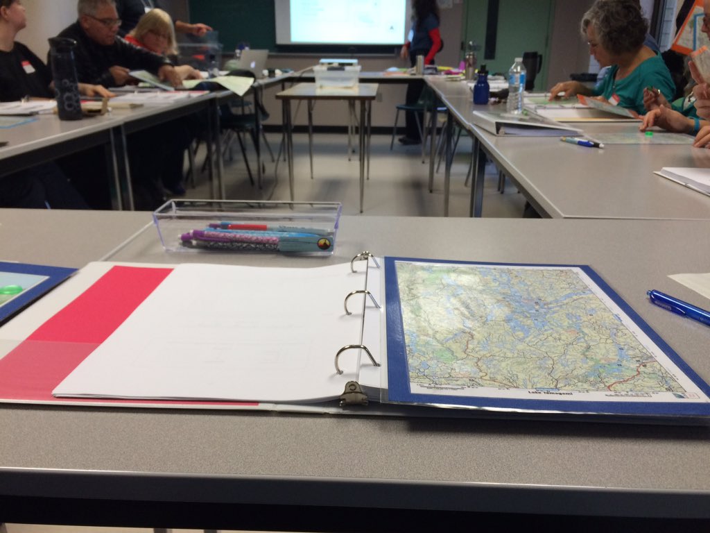 AmyGeddes's tweet photo. Map skills time at @HikeOntario safe hiker course https://t.co/4iZ3z4TP5W