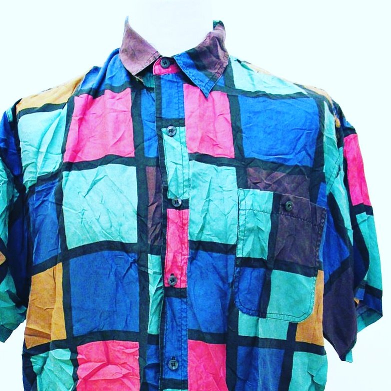 HOWLRETRO's tweet image. #90s #crazyprint #grunge #mens #crazyshirt #shirt

#thriftybeatnik is #vintagestyle

 stores.ebay.co.uk/Thrifty-Beatni…