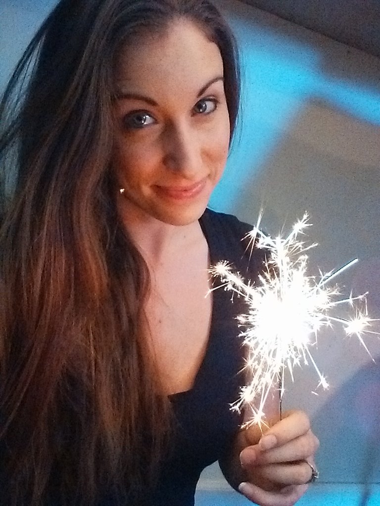 RobynTko's tweet photo. #Days50ContestCAN Sparkler celebration! In a corner.. So my kids don't see it. 😏 Happy 50th Days! @DaysofourLives 🙌 https://t.co/8xNcWLZjF8