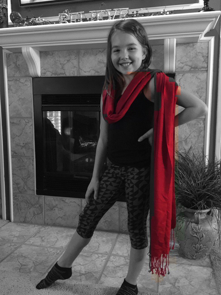 teachbevj's tweet photo. Playing with the photo app... And a very good subject...my granddaughter, Ali. https://t.co/zV9hufzXEZ