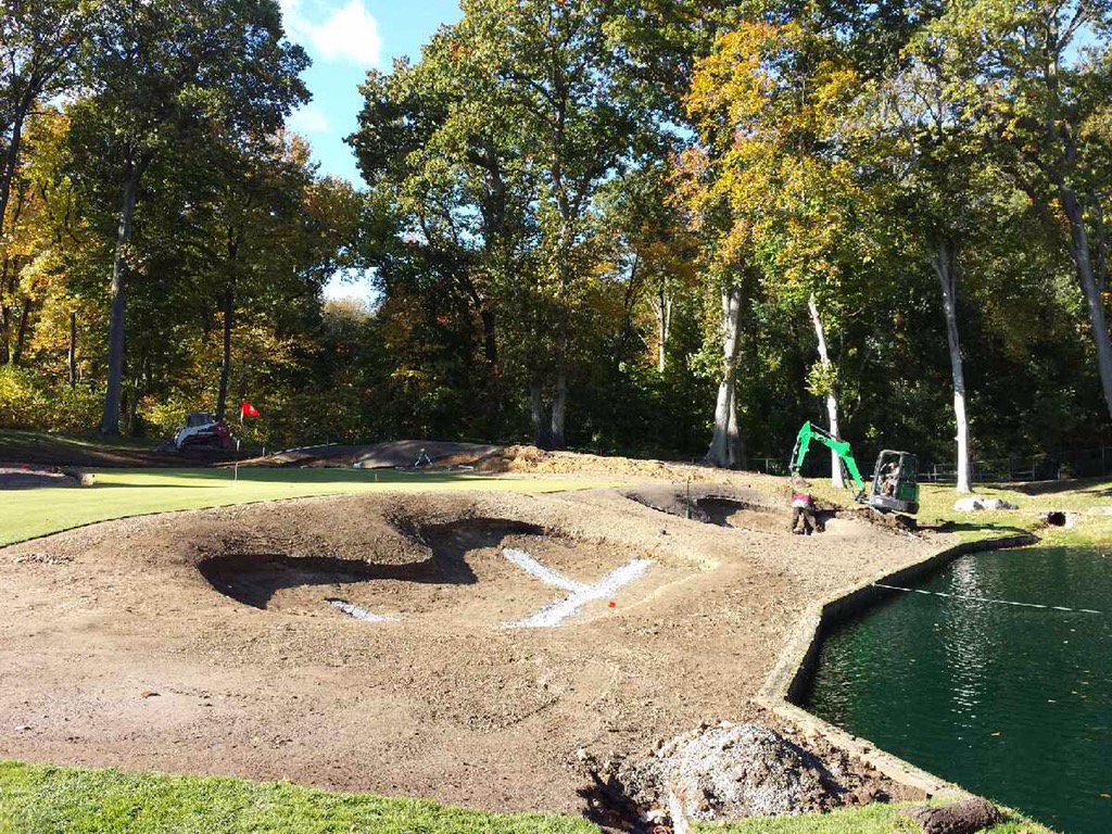 TotalTurfGS's tweet photo. Great progress in the first week on the Bunker &amp; Greens renovation at North Hills CC, NY..@SteveWeisser @dervish678 https://t.co/cAd2Z2ztsJ