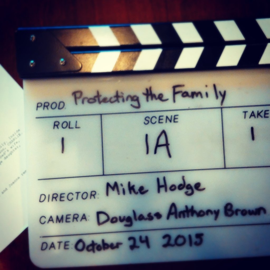 RaulPeyret's tweet image. Camera is rolling for &quot;Protecting the Family&quot; @seattle48hfp #sea48horror #keepfilminwa #dontwaitcreate