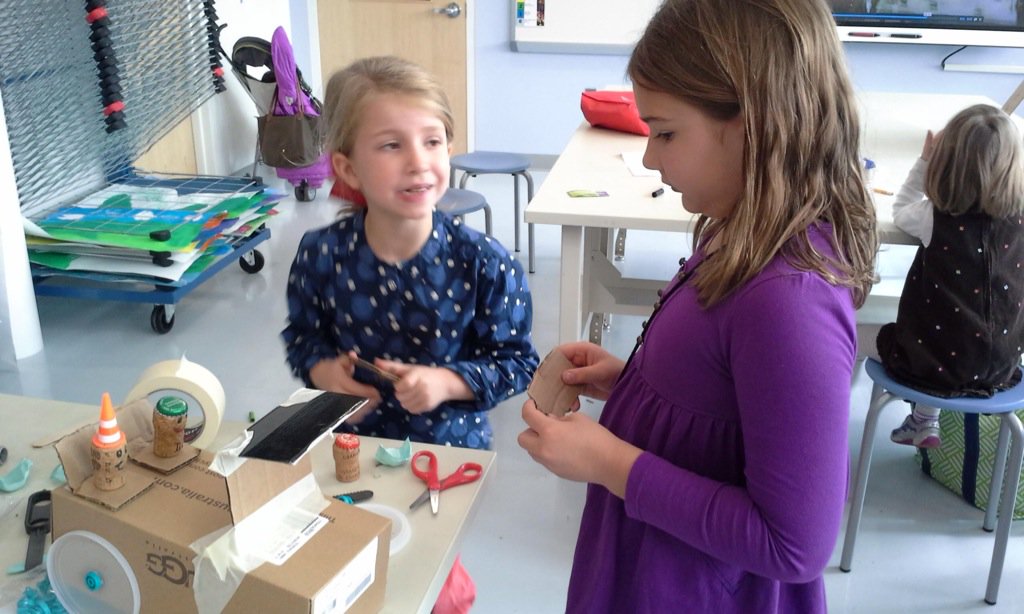 Mburkeart's tweet image. The best thing we CREATED today was COMMUNITY! #cardboardchallenge @DscAPSArt  @DiscoveryESPTA @DiscoveryAPS