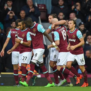detikcom's tweet photo. West Ham Terus Jungkalkan Para Raksasa https://t.co/51P7lnHQOP via @detiksport https://t.co/W0BpzHtwy0