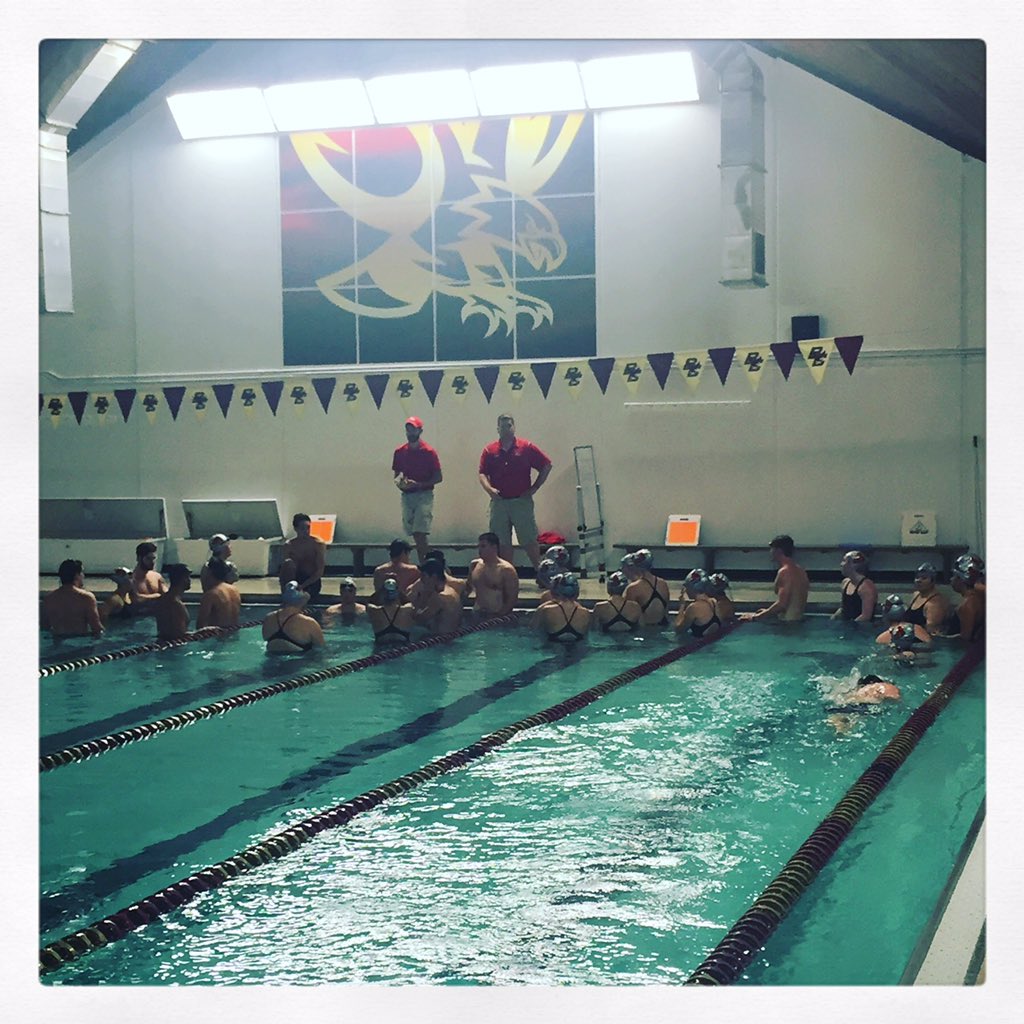 BSUSwimandDive's tweet photo. So proud of all these people today.  They make everyday a great day to be a bear!! #bsuswimdive #swimBCvsBSU https://t.co/r3ZSpzkvMv