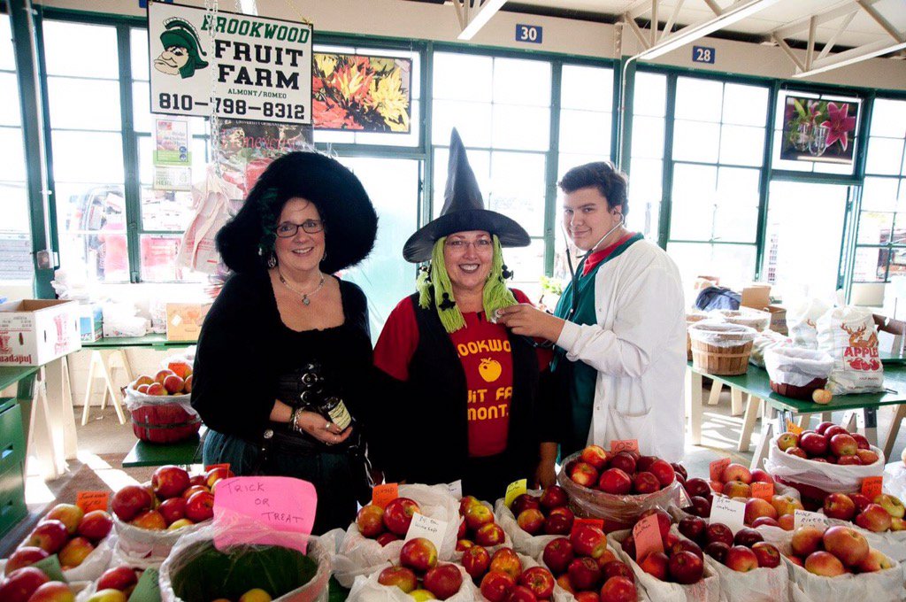#trickortreat at the Oakland County Market