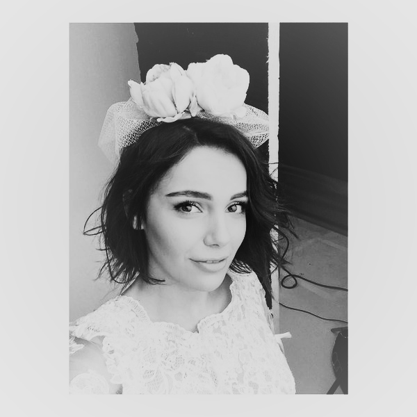 TanrisevsinA's tweet photo. #YağmurTanrısevsin  #AllMAGAZINE |  #ALLWedding 💕👰 https://t.co/thyczgxg7k
