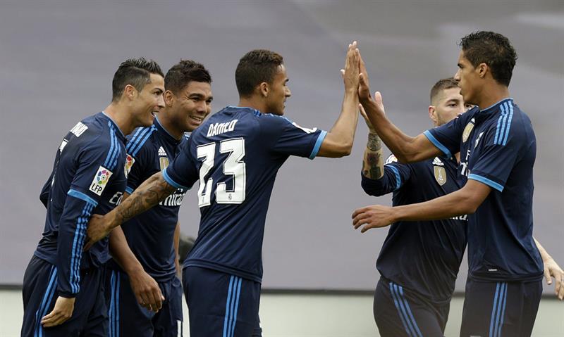 bbva's tweet photo. [FINAL 1-3] El @RealMadrid vence al @RCCelta_oficial en Balaídos en el duelo de líderes https://t.co/SNqls72EjY https://t.co/Okz9NmVVRj