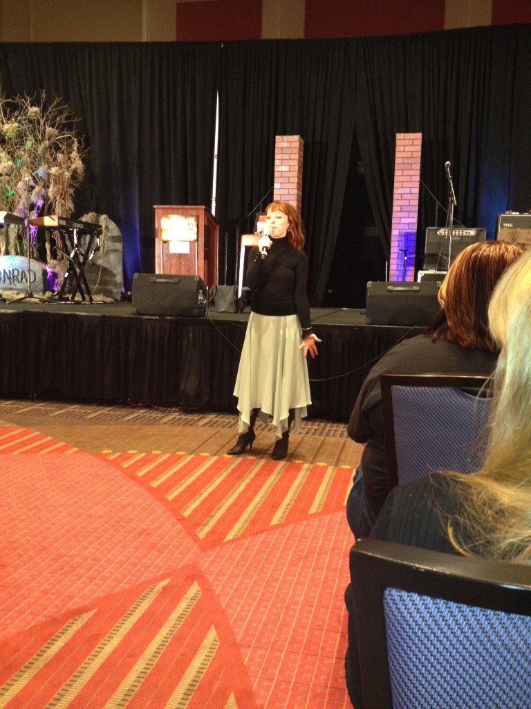 punkin3484's tweet photo. @RuthieConnell #ChiCon https://t.co/w1p3fRpwBx