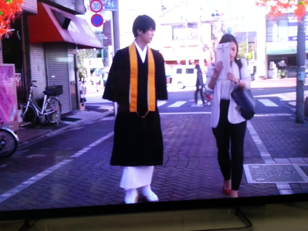 Pnorin 熊野前 風情のあるロケ地でした 智久が立ち寄ったお煎餅屋さんにepisodeを伺ったら1度目はお煎餅を見に来て2度目に2種選んだそうです すべて国内米で御主人が作ってるのでに美味しい決まってる 山下智久 5時から9時まで T Co Dms3s3a3kr Pnorin 熊野前 風情のあるロケ地でした 智久が立ち寄ったお煎餅屋さんにepisodeを伺ったら1度目はお煎餅を見に来て2度目に2種選んだそうです すべて国内米で御主人が作ってるのでに美味しい決まってる 山下智久 5時から9時まで T Co Dms3s3a3kr