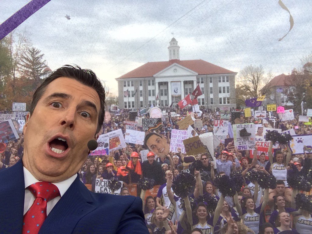 ReceDavis tweet picture