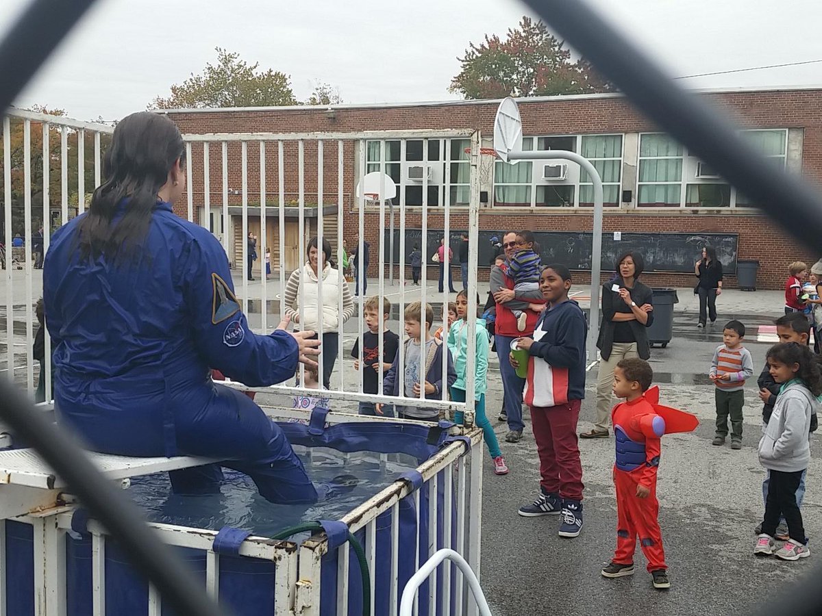 joeweedon's tweet photo. #DunkTankChallenge. @MauryPrincipal is up next. https://t.co/7sFZwpkfF4