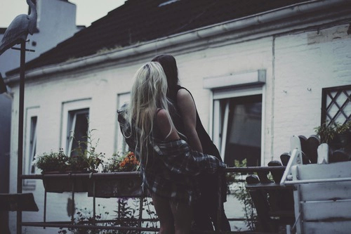 HoltRachel_ tweet picture
