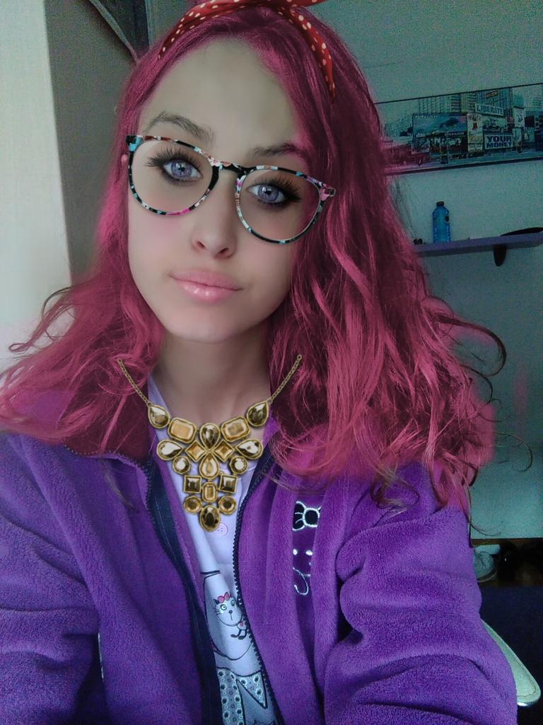 raquelsgo's tweet photo. Preparándonos para la noxe loca https://t.co/n8wj7PWFlw