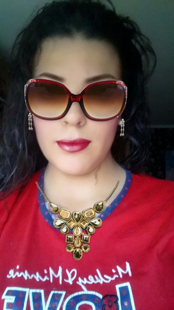 raquelsgo's tweet photo. Preparándonos para la noxe loca https://t.co/n8wj7PWFlw