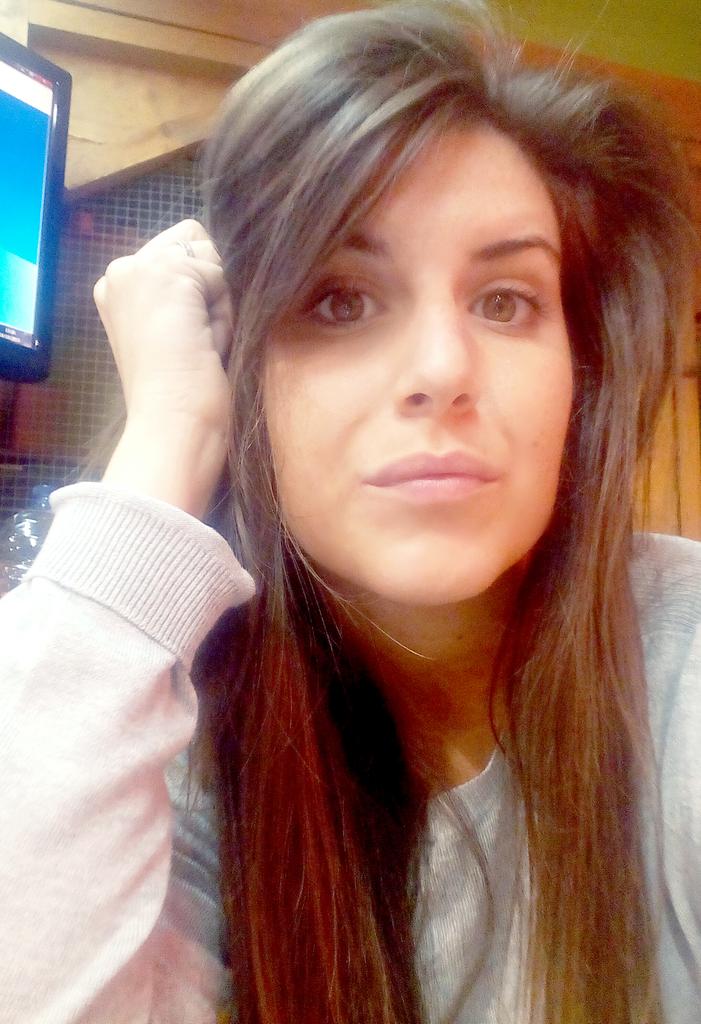 CeliaaCS's tweet photo. Con ganas de que sean las 8!! 👩🔫 https://t.co/Pt5RTZZj9x