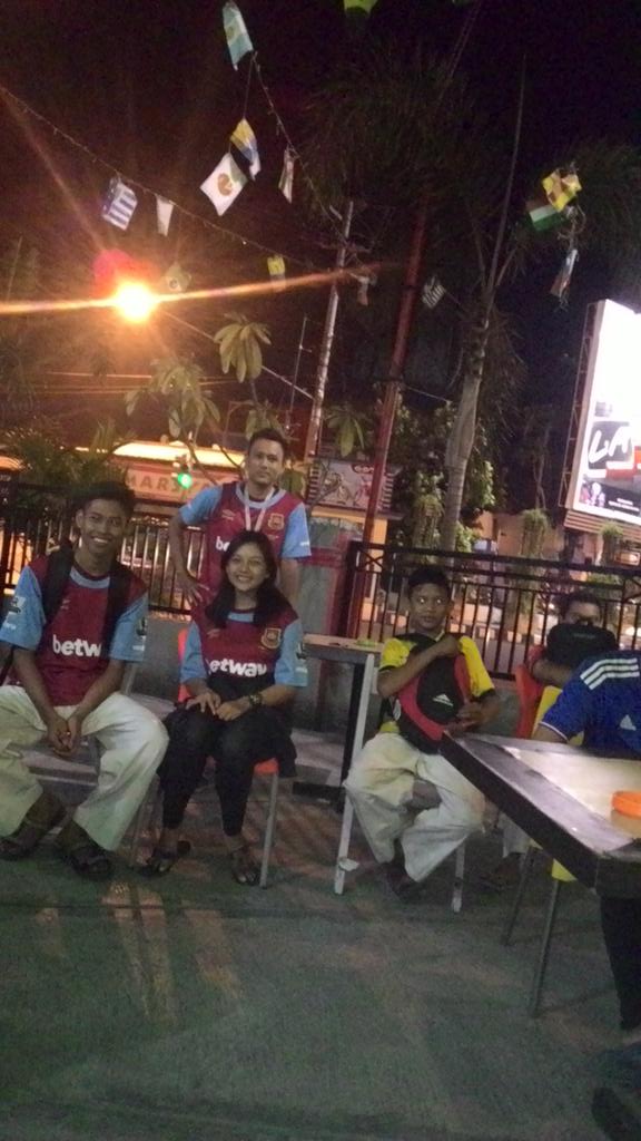 CISCbanyuwangi_'s tweet image. Thanks buat @BwiHammers @CFC_Probolinggo yg udah membantu menyolisasikan kegiatan bakti #ciscmelawanasap @HammersIDN