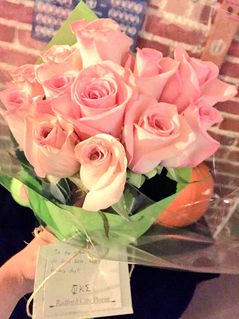 urkaZZZ's tweet photo. Thank you @BetaOmega_PKS for helping make our founders day so special 😊💕 thank you boys! https://t.co/PiPdwowgLF