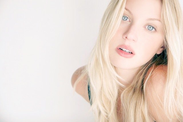    Happy birthday Kirby Bliss Blanton! ¡Feliz cumpleaños ! 