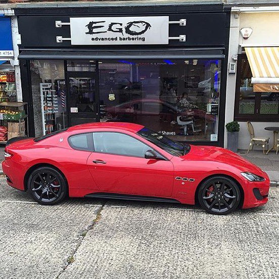 OnlyMaserati's tweet photo. Lovely Maserati Granturismo parked outside @egobarbers in Cockfosters. @yiannimize #M11RKO #maserati #maseratigrant… https://t.co/HrtpbyOerl