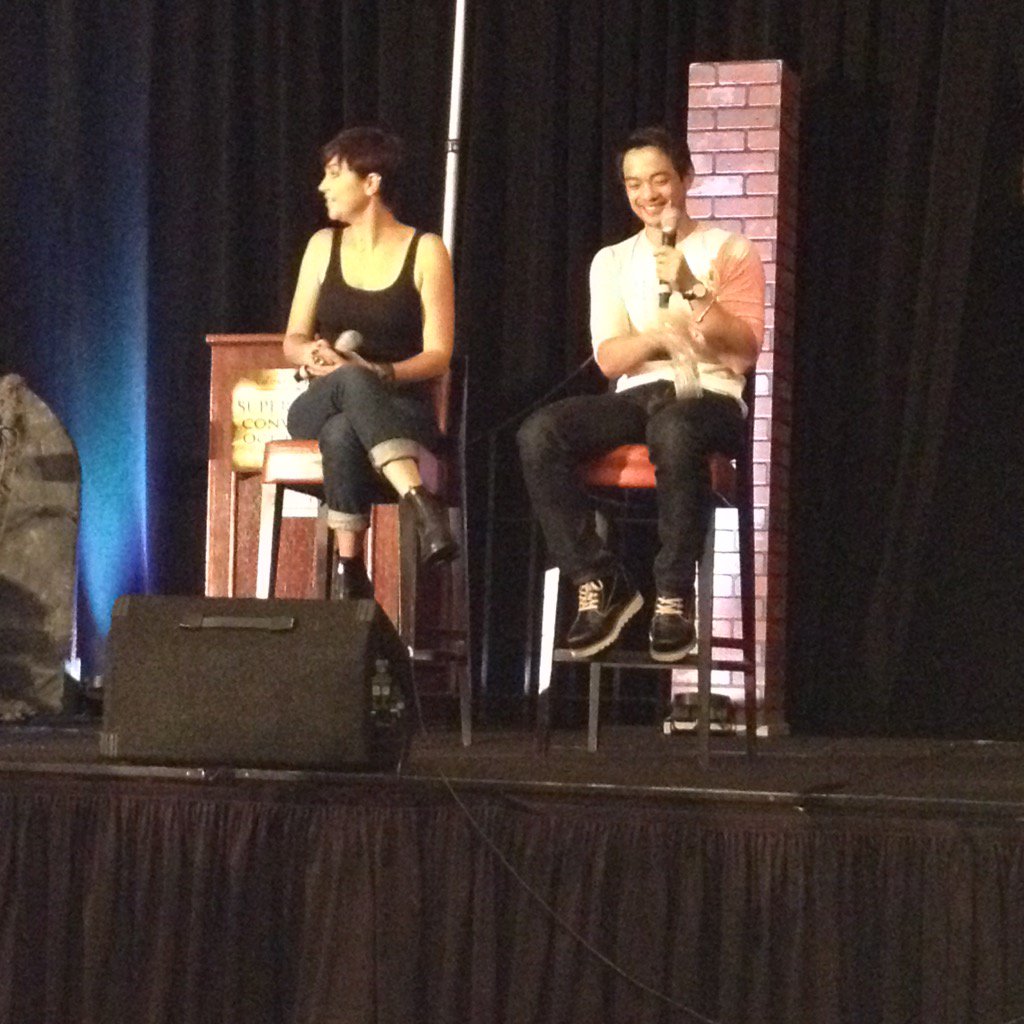 punkin3484's tweet photo. @kimrhodes4real &amp; @OsricChau #ChiCon https://t.co/8fAef48ngq