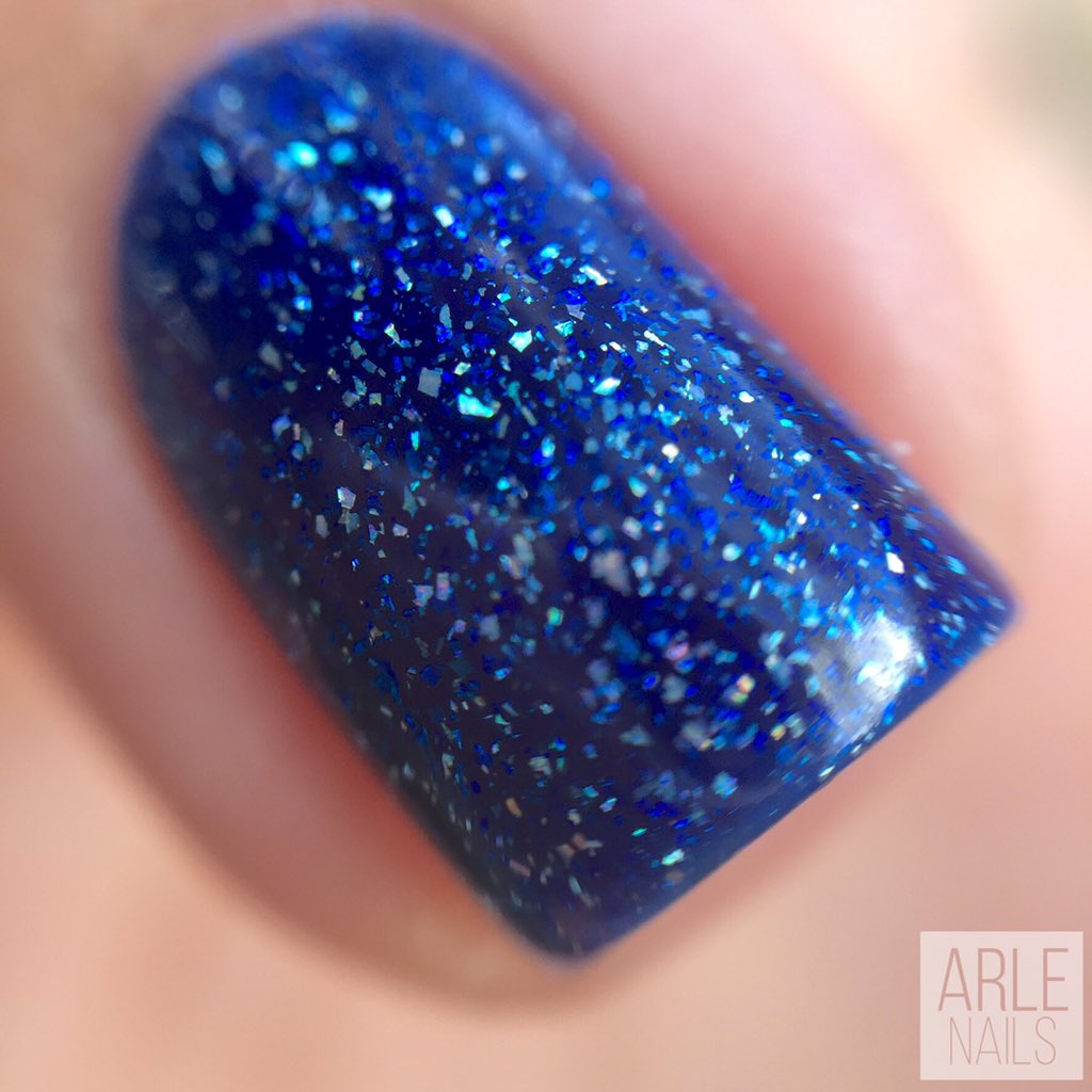 arle_nails's tweet photo. Still wearing this #prettypolish #Dream by @ZoyaNailPolish #macrophoto #macro https://t.co/O52ni2cALR