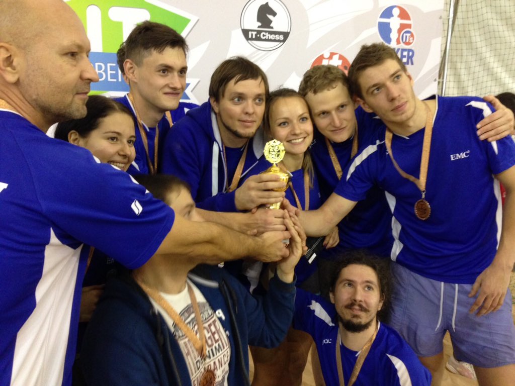 KuzminaKati's tweet photo. 3d place in volleyball and 1st in cheerleading! 🌟💫Proud of my #EMCers #RussiaCoE #emc #itmatchball https://t.co/ZnuyNttKY2