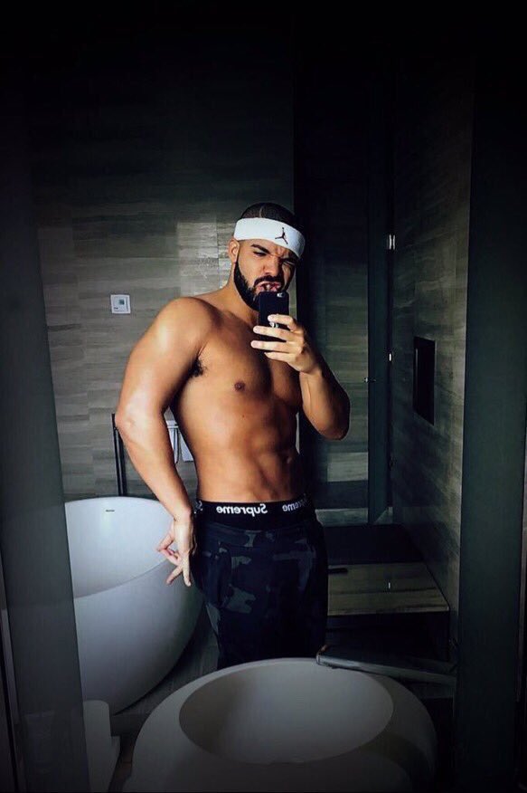 Happy birthday to my HUSBAND Aubrey Drake Graham has had my heart since Degrassi  \"yours truly the boy\"   