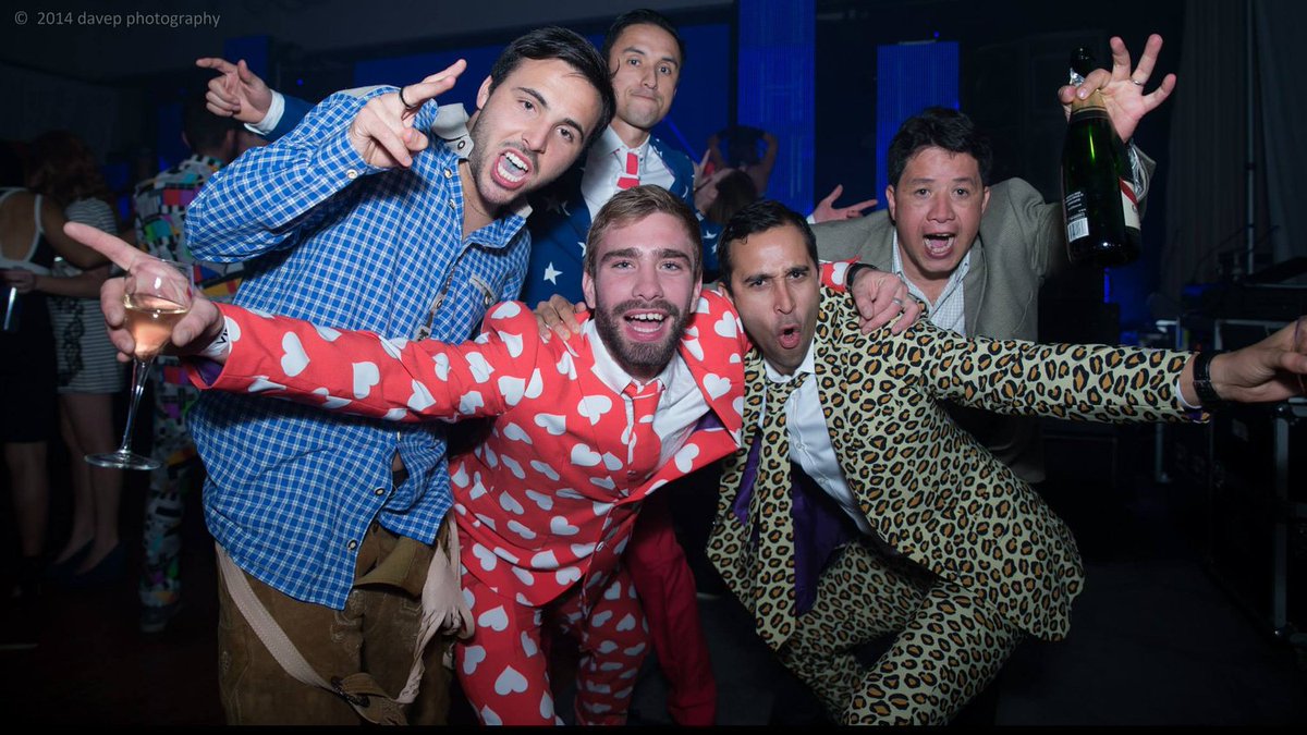 AustinSuitePass's tweet photo. It's raining hard in Austin, but the #USGP parties go on! Tonight: Blu + My Yacht Club. TIX https://t.co/o7kmBzIvD2 https://t.co/CAeBsgmZZo