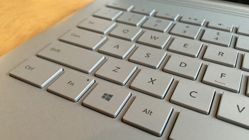 thurrott's tweet photo. Surface Book Tip: Master the Keyboard - https://t.co/BEZWV5WZWu https://t.co/rO4w2PAsQL