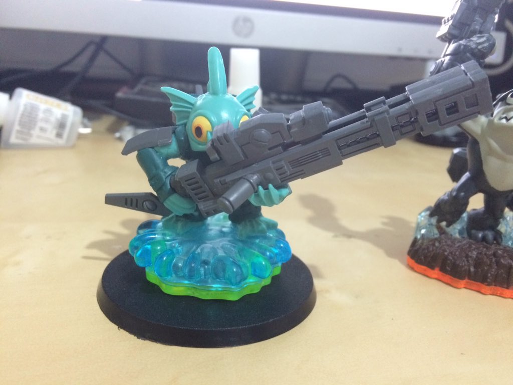 Mimic_Minis's tweet photo. Modified sky landers commission #graingergamesbradford #whitmanisalive https://t.co/huVywF5a99