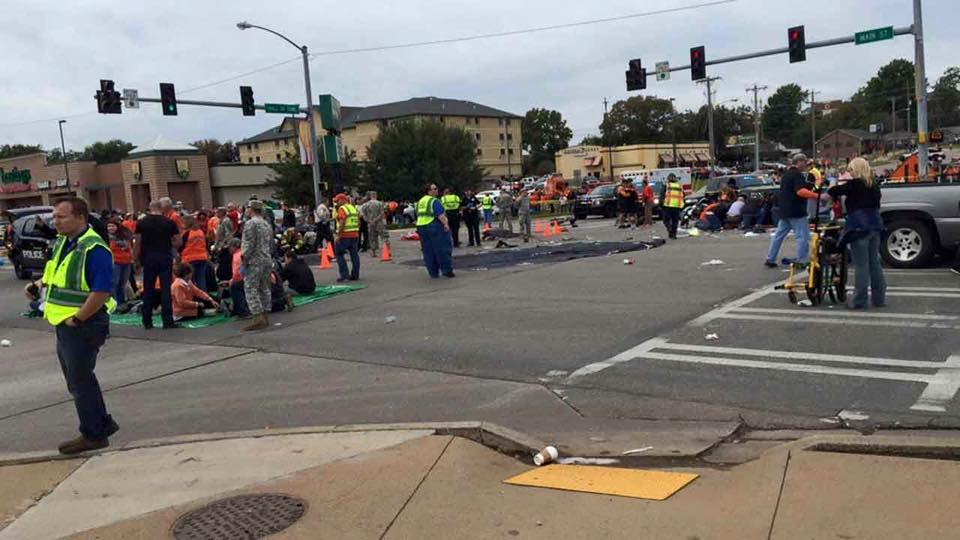NEWS9's tweet photo. #UPDATE:  3 dead 27 airlifted to hospitals after accident at #OSUHomecoming.  #News9Breaking https://t.co/6khTrkJD8g https://t.co/oPiwUugkce