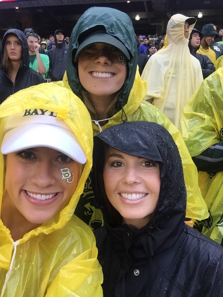 Bree_Oldham's tweet photo. @BaylorAthletics  It's raining bears hallelujah #SicEm #BaylorHomecoming #weathergirls https://t.co/mAgWO1eI9X